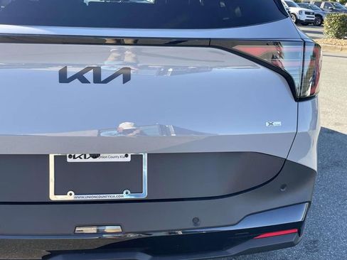 New 2026 Kia Sportage EX image 11