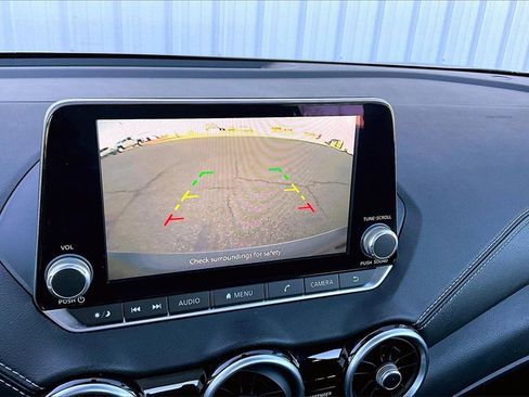 Used 2024 Nissan Sentra SV image 19