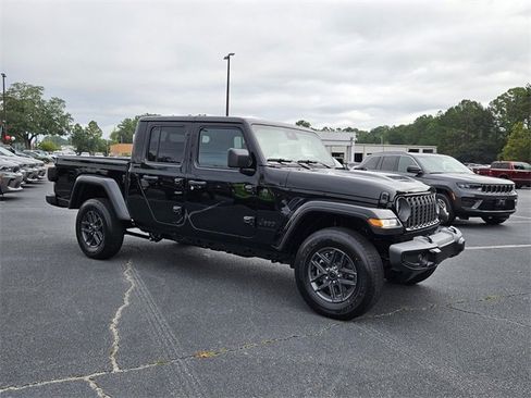 New 2025 Jeep Gladiator Sport image 1