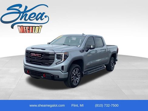 Used 2023 GMC Sierra 1500 AT4 w/ AT4 Preferred Package AWD/4WD image 1