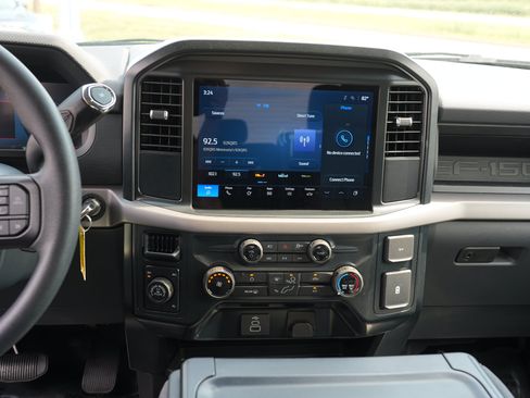 Used 2025 Ford F150 XL w/ Equipment Group 103A High AWD/4WD image 24