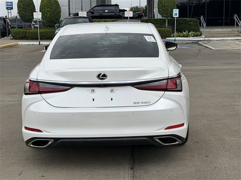 Used 2021 Lexus ES 350 w/ Premium Package image 6
