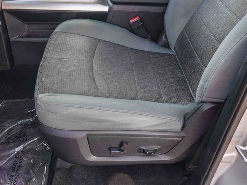Certified 2016 RAM 1500 Big Horn RWD image 21