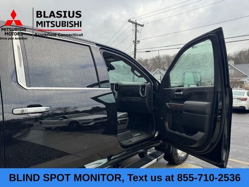 Used 2021 GMC Sierra 2500 Denali w/ Denali Ultimate Package image 16