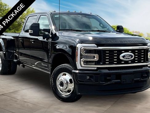 New 2026 Ford F350 Platinum AWD/4WD image 2