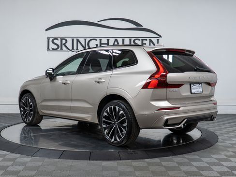 New 2026 Volvo XC60 B5 Ultra w/ Protection Package Premier image 7