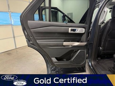 Certified 2023 Ford Explorer Limited w/ Limited Technology Package AWD/4WD image 26