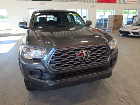 Used 2020 Toyota Tacoma 4x4 Double Cab image 4