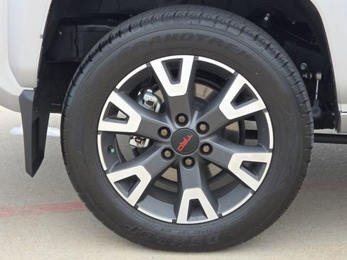 Used 2025 Toyota 4Runner TRD Sport RWD image 9