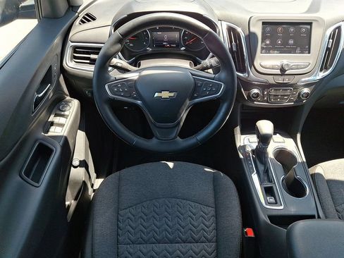Used 2023 Chevrolet Equinox LT AWD/4WD image 11