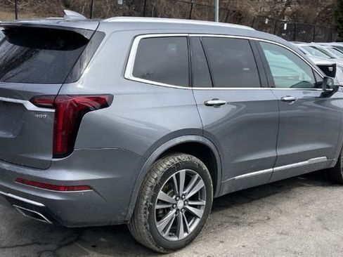 Used 2020 Cadillac XT6 Premium Luxury image 5