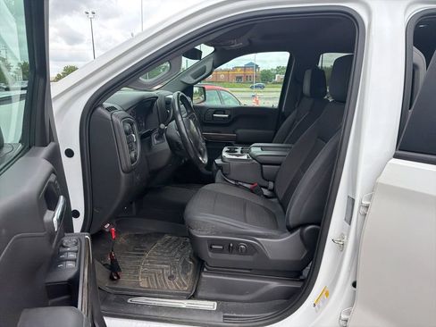 Used 2019 Chevrolet Silverado 1500 LT w/ All-Star Edition AWD/4WD image 6