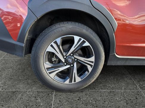 Used 2024 Subaru Crosstrek 2.0i Premium image 10