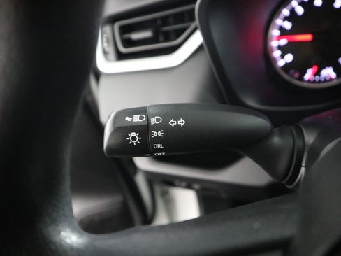 Used 2022 Toyota RAV4 LE image 24