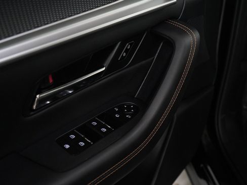 Certified 2025 MAZDA CX-70 Plug-In Hybrid w/ Premium Plus image 19