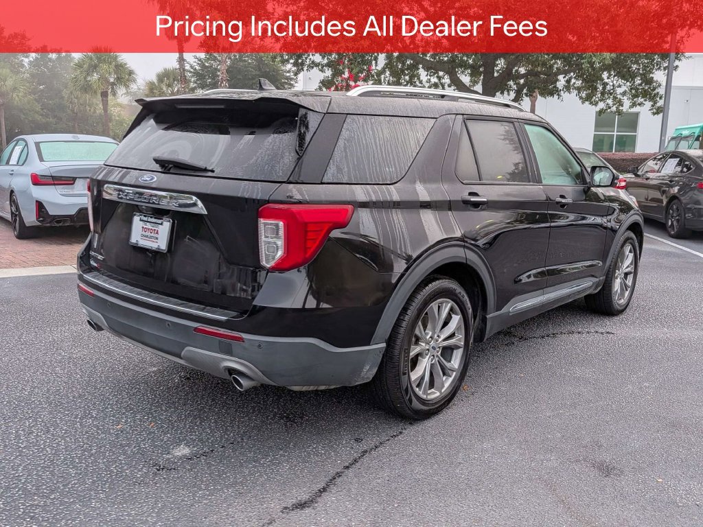 Used 2022 Ford Explorer Limited w/ Equipment Group 301A RWD image 4