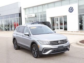 Used 2023 Volkswagen Tiguan SE video 1