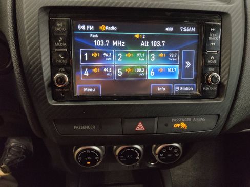 Used 2024 Mitsubishi Outlander Sport AWD image 25