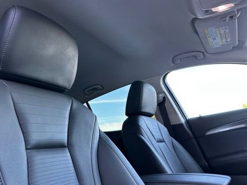 Used 2025 Buick Envision Preferred image 20