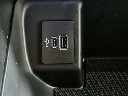 Used 2025 Ford F150 STX w/ Equipment Group 200A RWD image 18