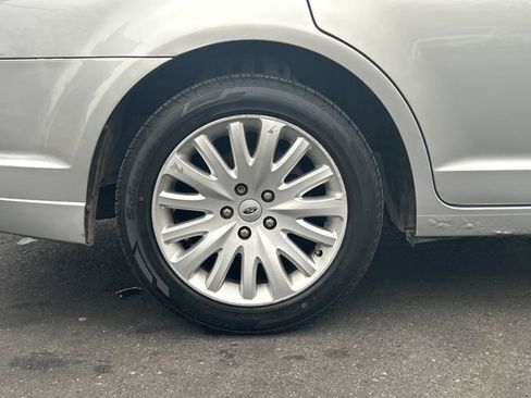 Used 2011 Ford Fusion Hybrid image 26