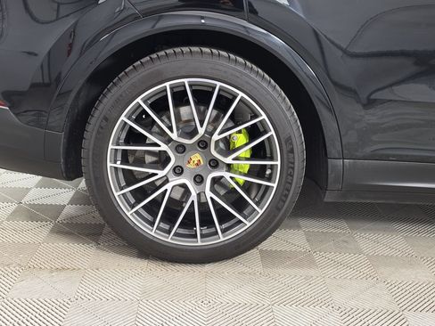 Used 2019 Porsche Cayenne E-Hybrid AWD/4WD image 9
