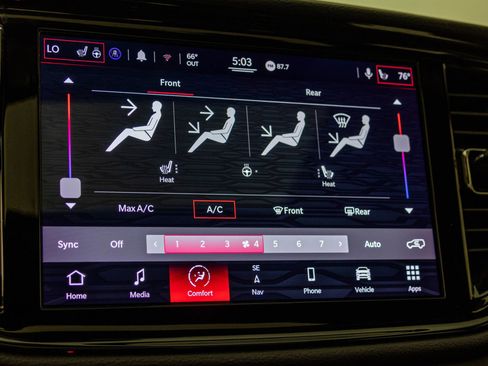 Used 2021 Dodge Durango R/T w/ Blacktop Package AWD/4WD image 29