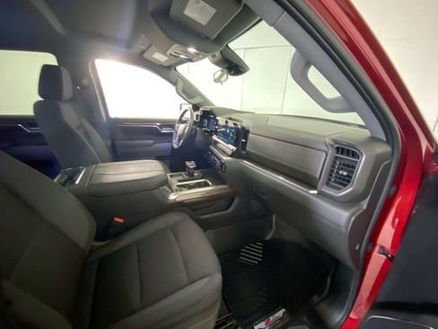 Certified 2023 Chevrolet Silverado 1500 RST image 38