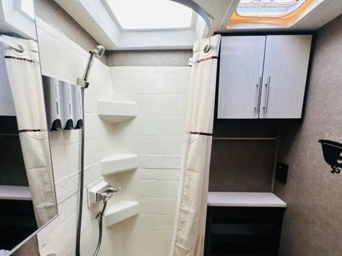 Used 2016 Mercedes-Benz Sprinter 3500 w/ Swivel Seat Package image 44