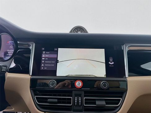 New 2026 Porsche Macan S image 14