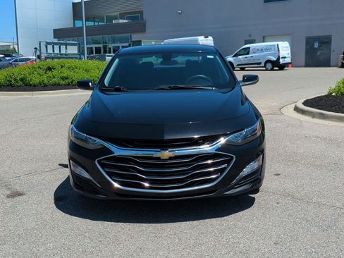 Used 2020 Chevrolet Malibu LT FWD image 3