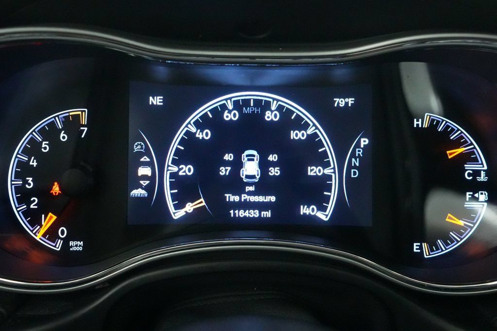 Used 2016 Jeep Grand Cherokee High Altitude AWD/4WD image 45