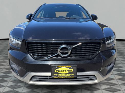 Used 2021 Volvo XC40 T5 R-Design AWD/4WD image 22