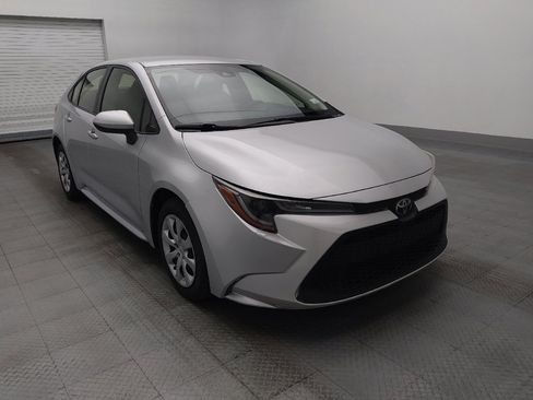 Used 2020 Toyota Corolla LE FWD image 13