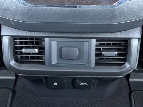 Certified 2024 Ford F150 Lariat w/ FX4 Off-Road Package image 29