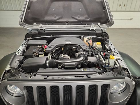 Used 2019 Jeep Wrangler Unlimited Sport S AWD/4WD image 37