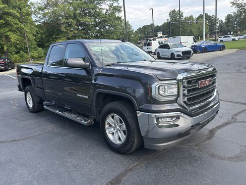 Used 2016 GMC Sierra 1500 SLE w/ SLE Value Package AWD/4WD image 3