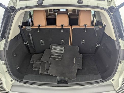 Used 2022 Nissan Pathfinder Platinum w/ Cargo Package image 19