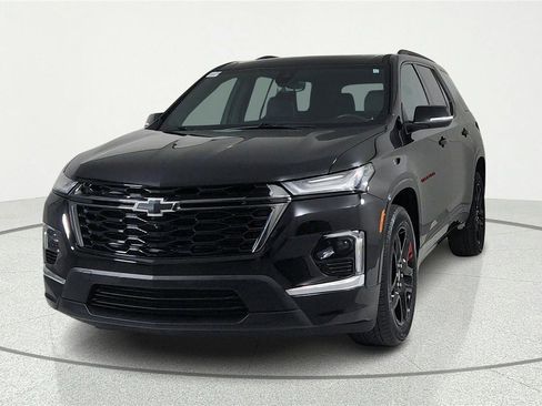 Used 2024 Chevrolet Traverse Premier w/ Redline Edition AWD/4WD image 2
