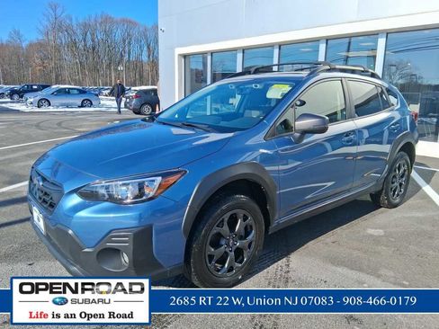 Used 2022 Subaru Crosstrek 2.5i Sport w/ Moonroof Package image 3