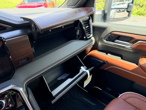 New 2026 GMC Sierra 2500 Denali Ultimate w/ Max Trailering Package image 21