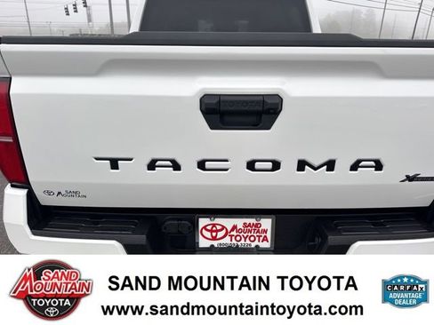 Used 2025 Toyota Tacoma SR5 image 11