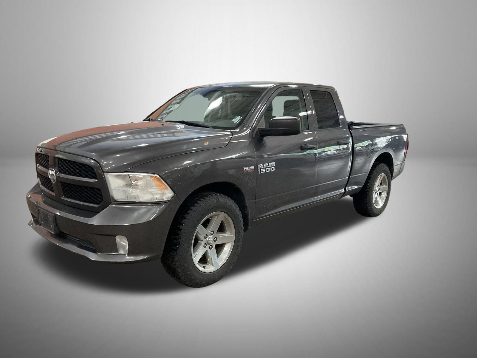 Used 2015 RAM 1500 Express AWD/4WD image 1
