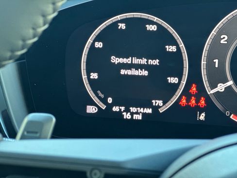 New 2026 Porsche Cayenne Coupe image 32