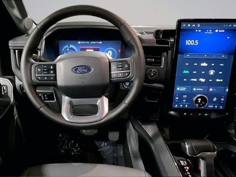 Used 2025 Ford F150 Lightning Flash AWD/4WD image 5