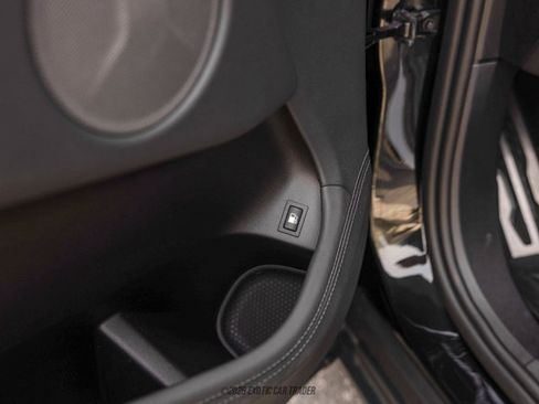 Used 2023 BMW XM image 71