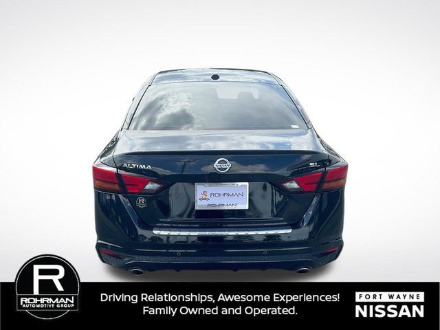 Used 2022 Nissan Altima 2.5 SL FWD image 9