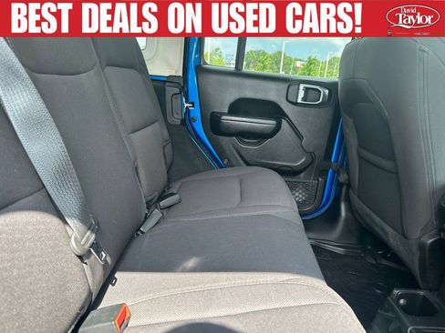 Used 2022 Jeep Wrangler Unlimited Sport AWD/4WD image 31