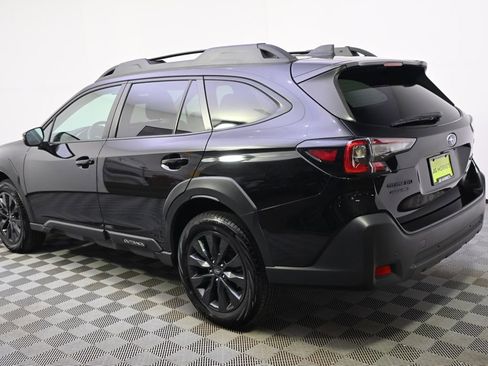 Used 2024 Subaru Outback Onyx Edition AWD/4WD image 3