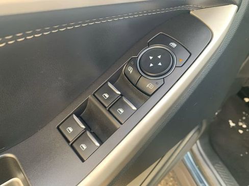 Used 2023 Ford Explorer XLT w/ Equipment Group 202A image 20